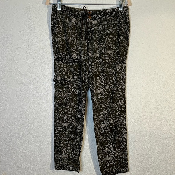 Anthropologie Hei Hei boho green & white floral lightweight pants Vacay Tropical - Picture 1 of 11